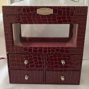 Prestige alligator print cranberry jewelry box glossy faux leather look exterior
